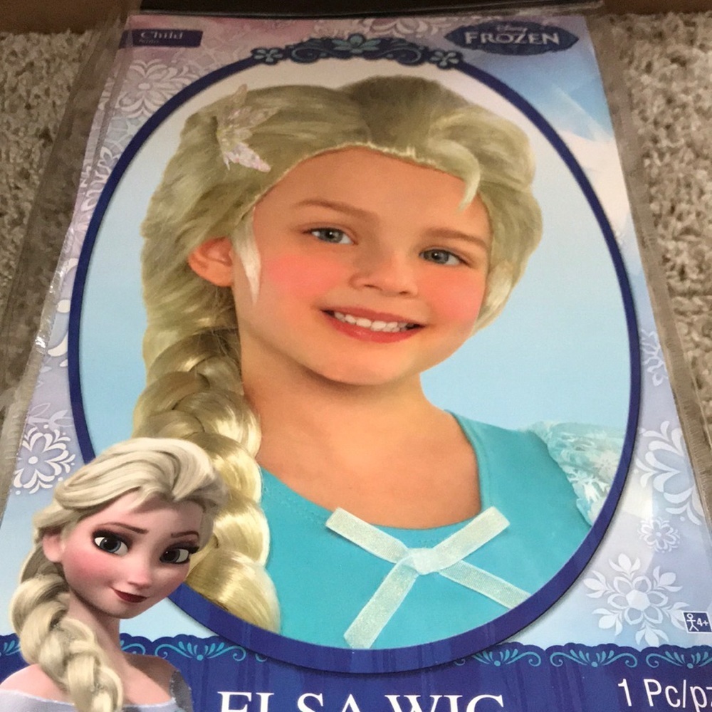 New Elsa Wig Disney Frozen ❄️ Blonde - Picture 4 of 5